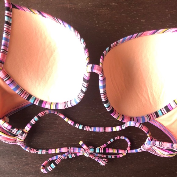 VS Multi-Stripe Foil Push-Up Halter Bikini Top - Picture 4 of 6